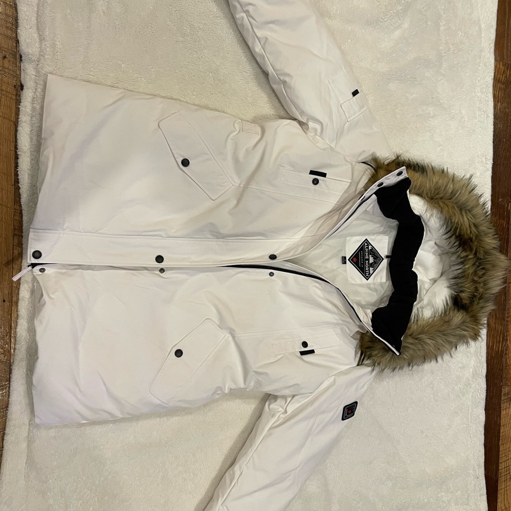 Alpine North Women’s Winter Jacket 1X - new